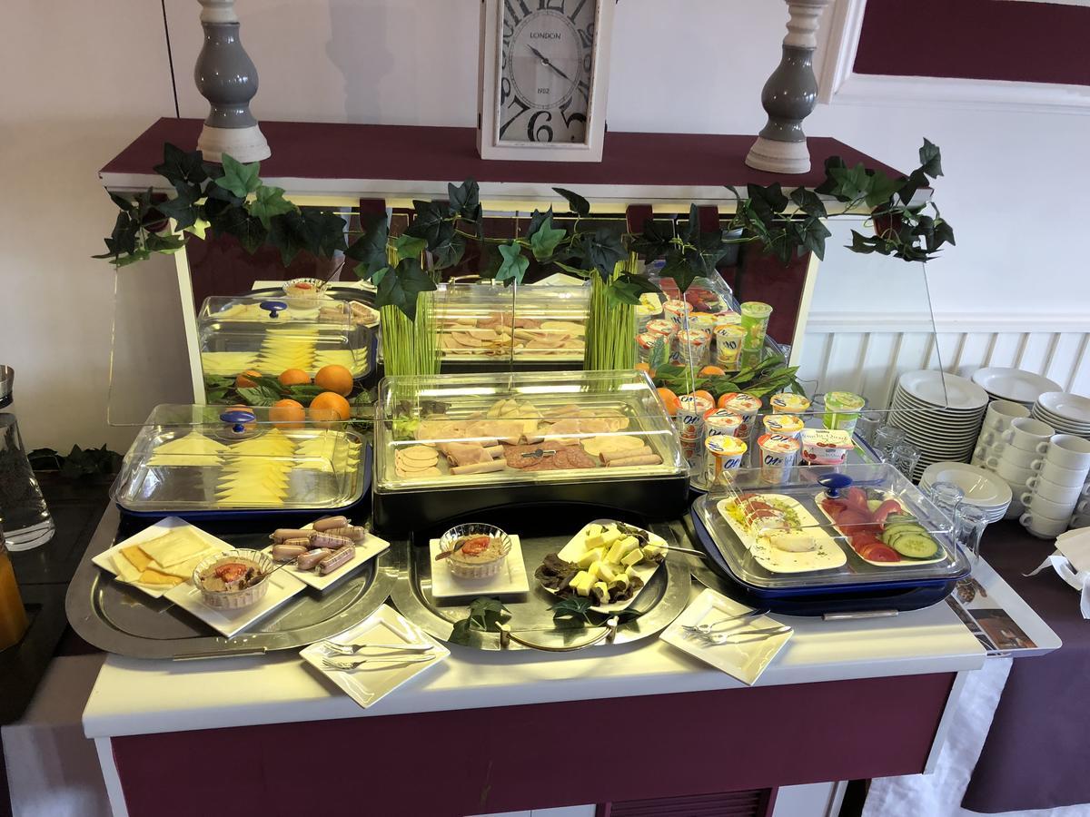 Hotel Restaurant Lenhsen Elmpt ภายนอก รูปภาพ